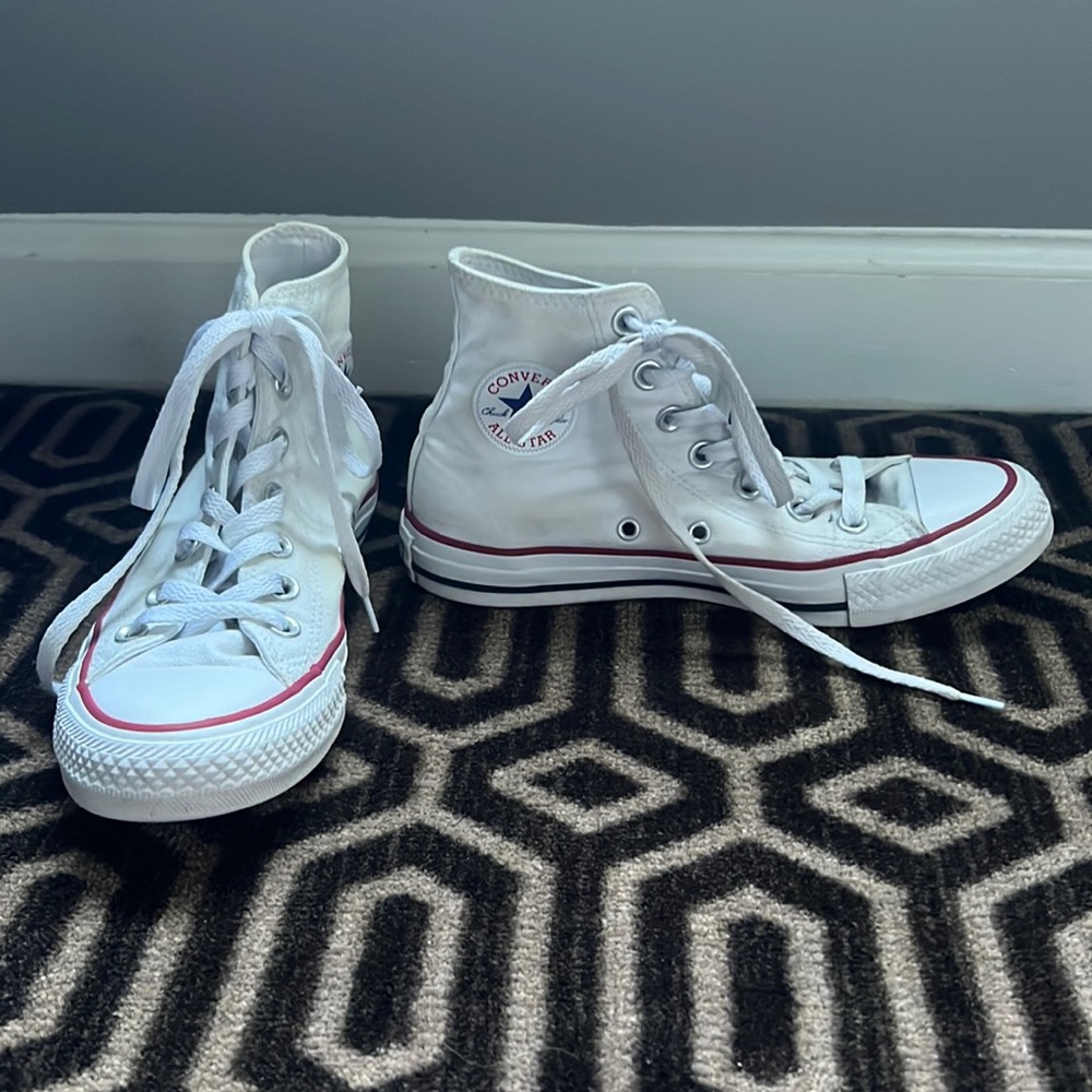 White high top converse size 6
